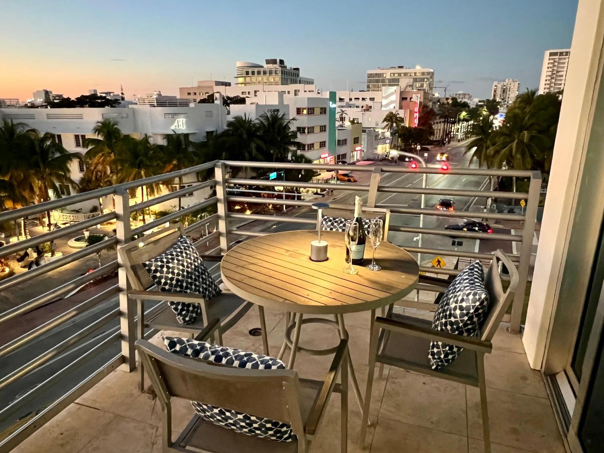 Boutique Suites 3 Min Walk To Beach Miami Beach Ngoại thất bức ảnh